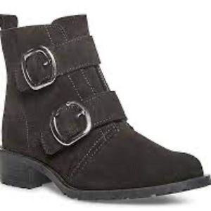 Never worn. Anne Klein Bootie